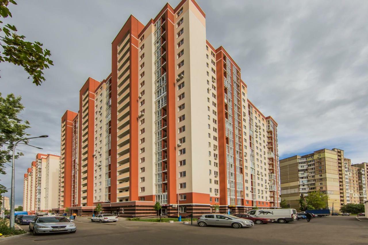 Apartments Kiev Esterno foto